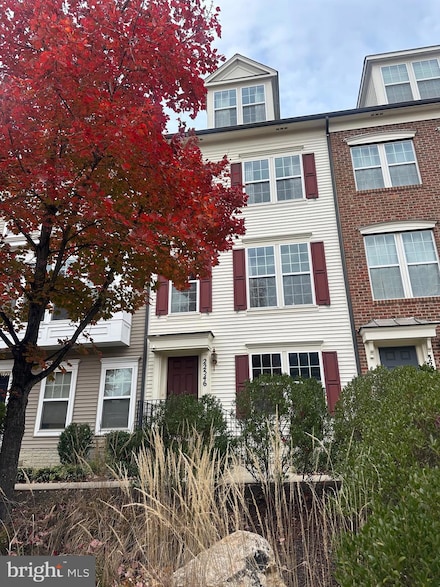 22546 Phillips St Unit 303, Clarksburg, MD 20871