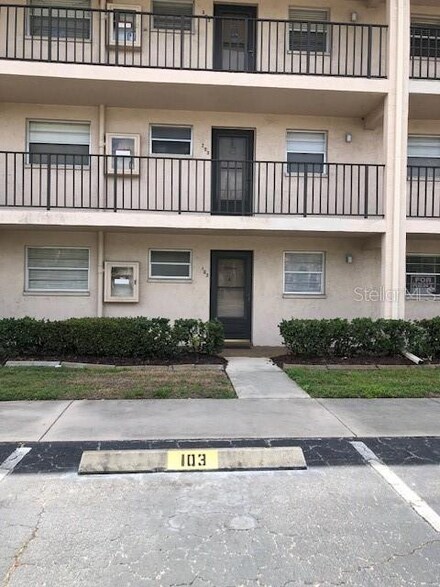 102 Capri Isles Blvd Unit 103, Venice, FL 34292