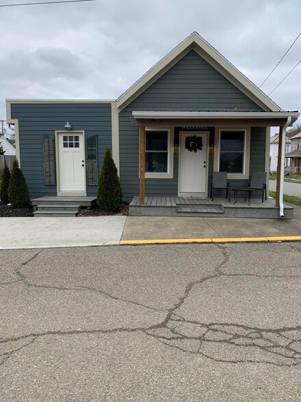 257 Elm St, Logan, OH 43138