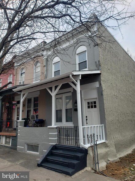 3026 N 9th St, Philadelphia, PA 19133