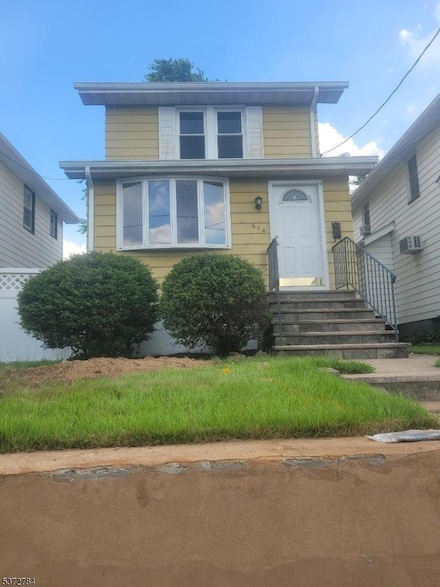 614 10th St, Lyndhurst, NJ 07071