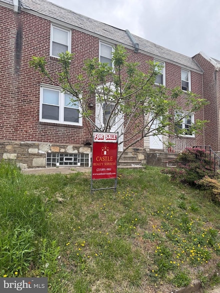 6746 Sylvester St, Philadelphia, PA 19149