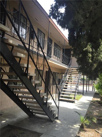 2803 E 58th St, Huntington Park, CA 90255