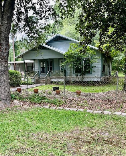23544 Blood River Rd, Springfield, LA 70462