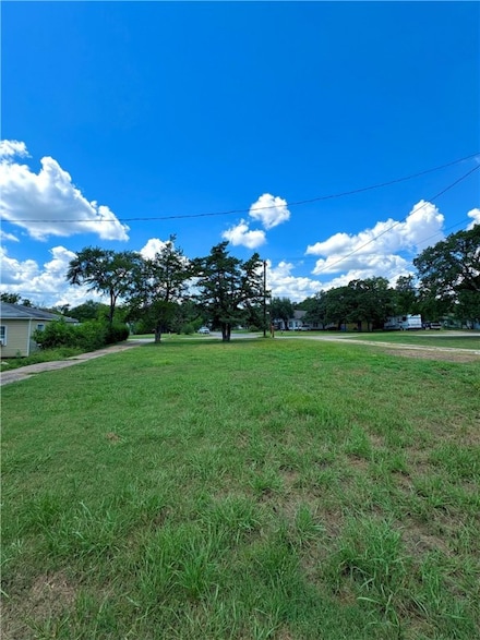 1111 Boulevard St, Bryan, TX 77803