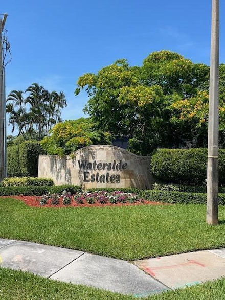 2421 Waterside Dr Unit 16D, Lake Worth, FL 33461