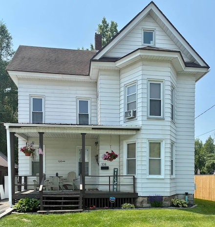108 Quackenbush St, Fort Hunter, NY 12069