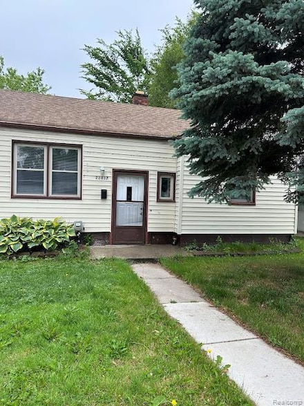 22417 Beechwood Ave, Eastpointe, MI 48021