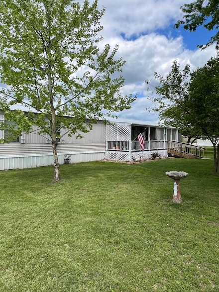 4623 S Gardner Ln, Bolivar, MO 65613