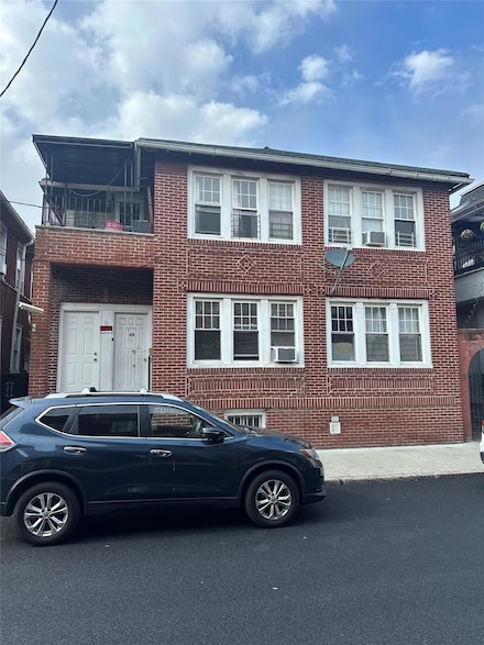 19 Brighton 10th Path Unit 4, Brooklyn, NY 11235