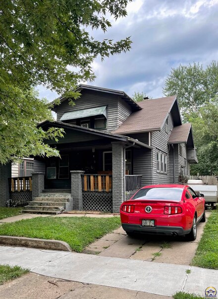 1150 SW Garfield Ave, Topeka, KS 66604
