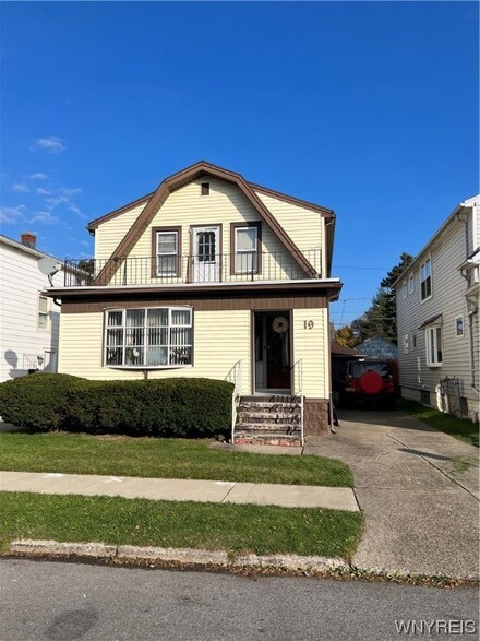 19 Preston Rd, Buffalo, NY 14215