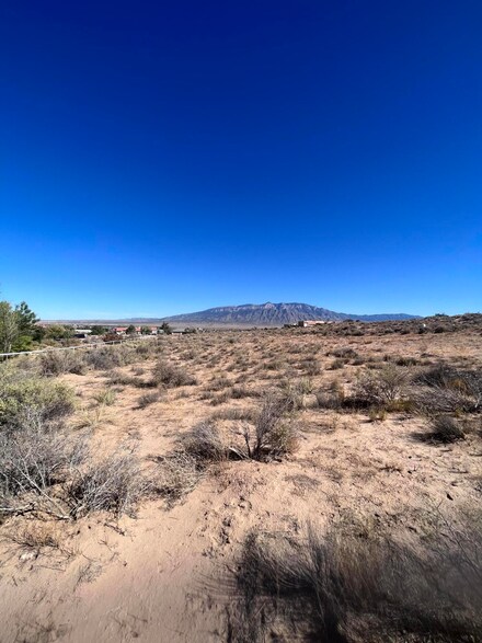 1710 Leon Ct NE, Rio Rancho, NM 87144