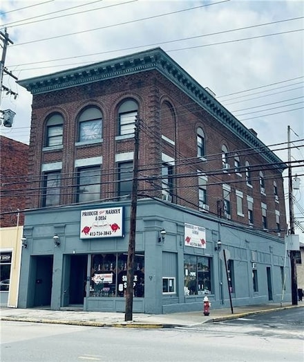 471 Lincoln Ave, Bellevue, PA 15202