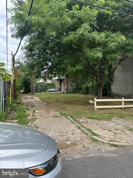 2120 N 31st St, Philadelphia, PA 19121