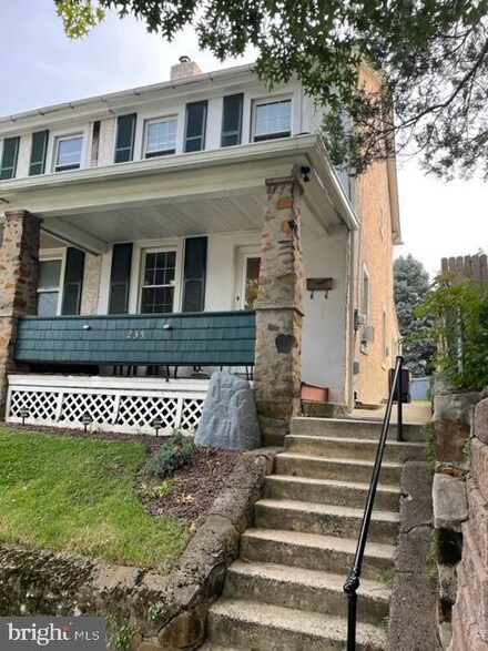 235 E 6th Ave, Conshohocken, PA 19428
