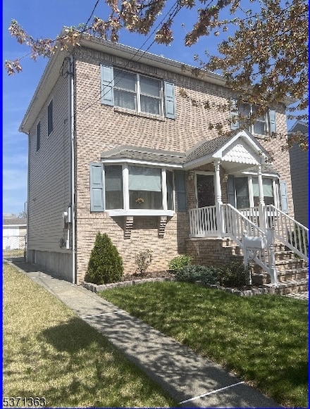 209 Forest Ave, Lyndhurst, NJ 07071