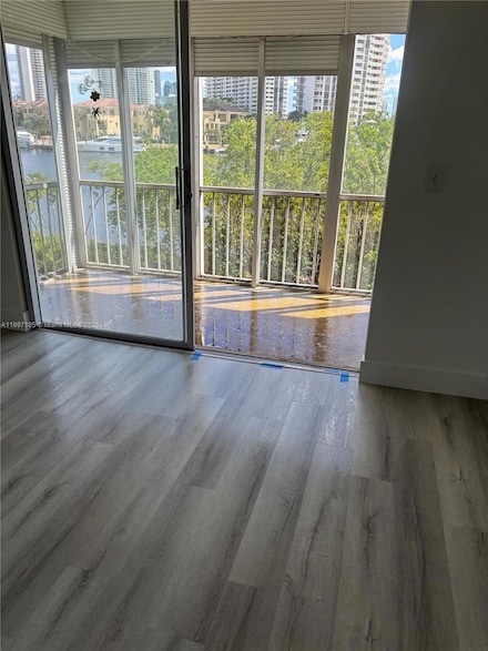 2980 Point East Dr Unit D311, Aventura, FL 33160