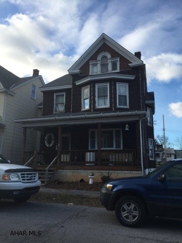 619 N 8th Ave, Altoona, PA 16601