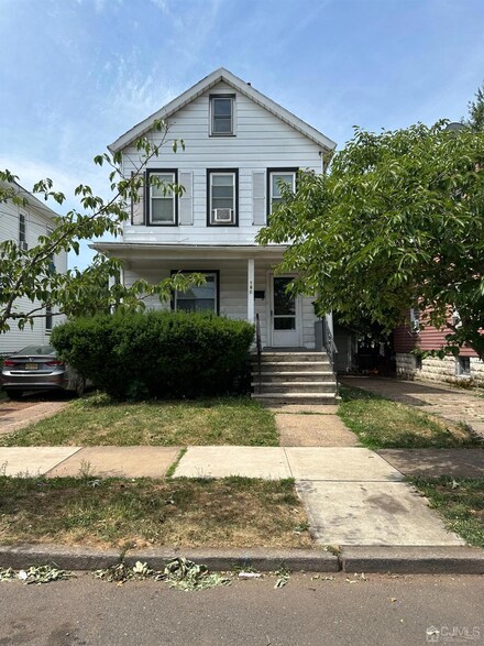 180 Ward St, New Brunswick, NJ 08901