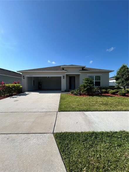 4528 Big Island Dr, Kissimmee, FL 34746