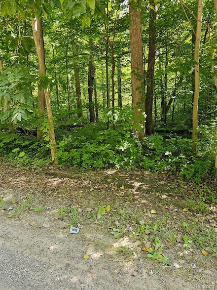 000 McClements Rd, Brighton, MI 48114