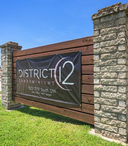 1342 S 12th St, Waco, TX 76706