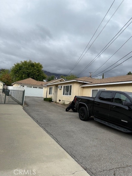 1559 E Topeka St, Pasadena, CA 91104