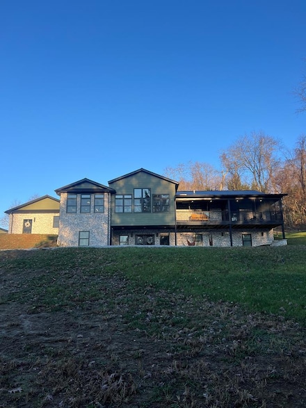 2849 Dement Rd, Triadelphia, WV 26059