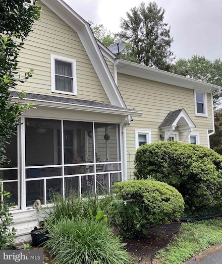 420 S Maple Ave, Purcellville, VA 20132