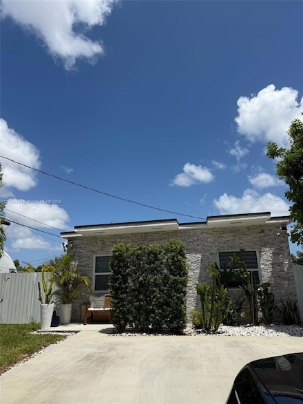 5629 NW 31st Ave, Miami, FL 33142