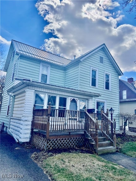 124 W Slingluff Ave, Dover, OH 44622