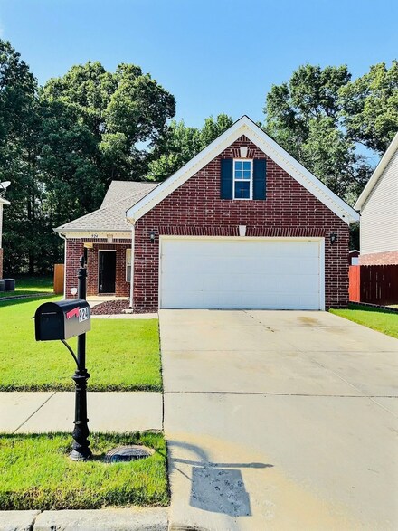 924 Ruby Creek Cove, Memphis, TN 38109