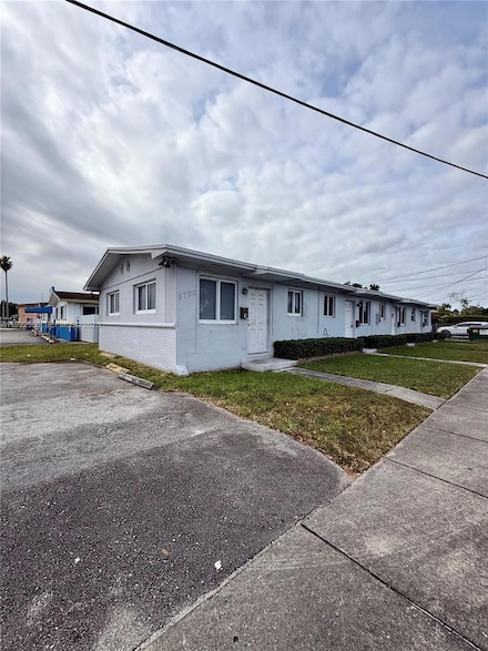 5700 SW 4th St Unit 2, Miami, FL 33144