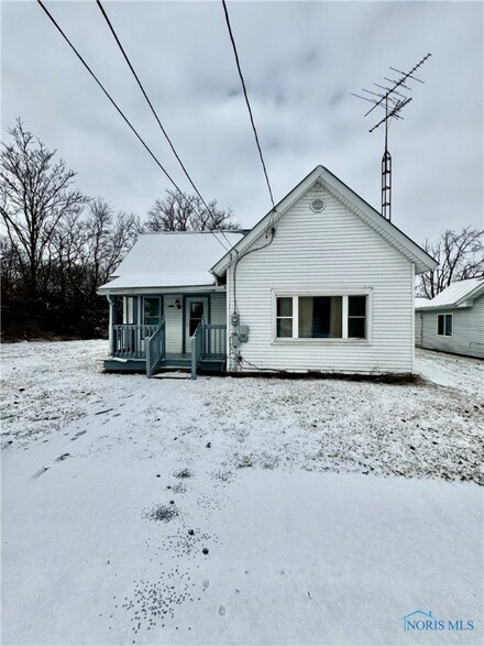307 Summit St, Malinta, OH 43535