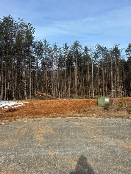 Lot 49 Dillon Cabin Rd, North Shore, VA 24121