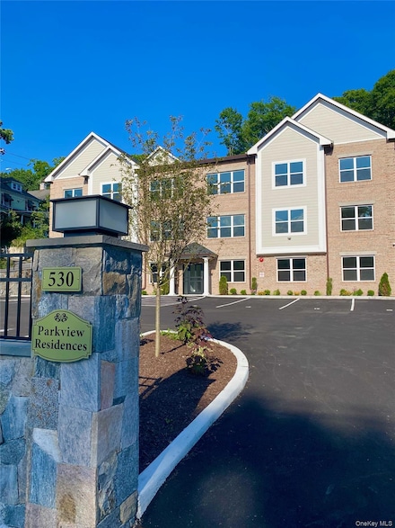 530 N Main St Unit 6, Brewster, NY 10509