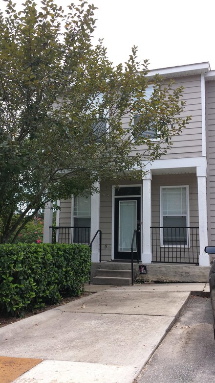 2400 Fred Smith Rd Unit 108, Tallahassee, FL 32303