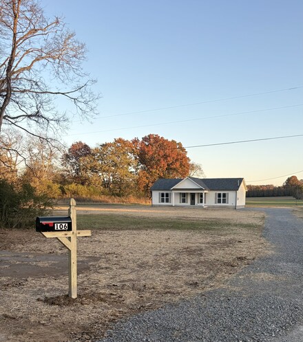 106 N Fork Church Rd, Bell Buckle, TN 37020