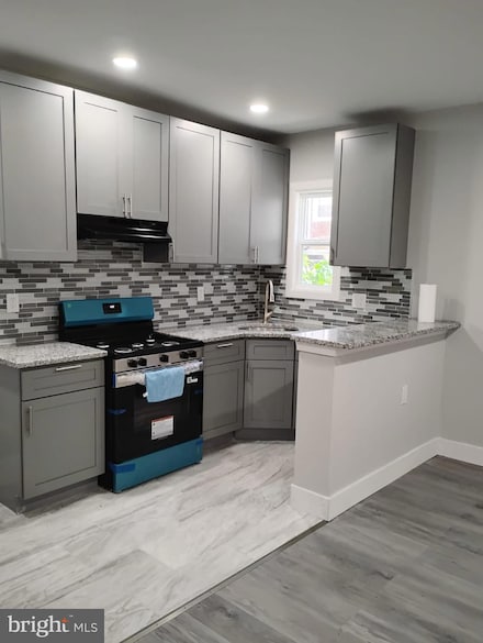 527 S Redfield St, Philadelphia, PA 19143