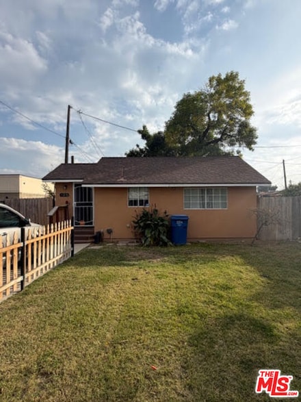 121 Roberts Ln, Bakersfield, CA 93308