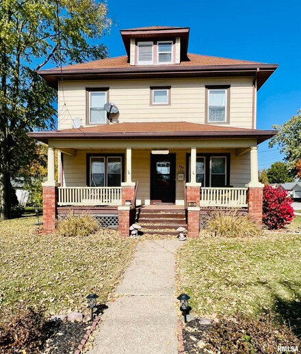 225 E Wells St, Geneseo, IL 61254