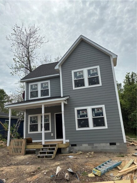 1238 W High St, Petersburg, VA 23803