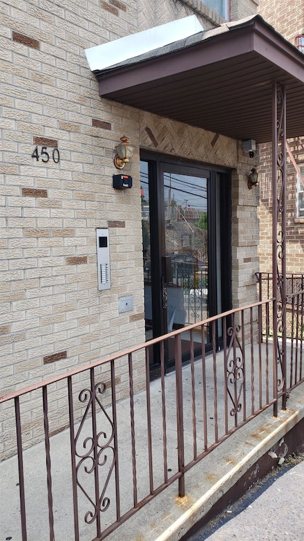 450 Harding Place Unit 2C, Fairview, NJ 07022