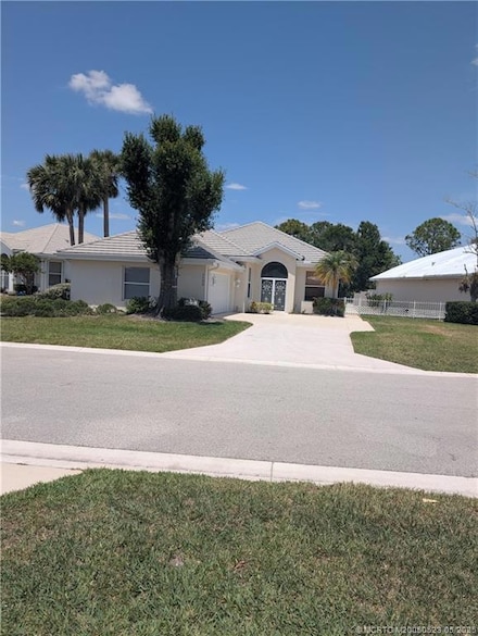 7756 SE Bay Cedar Cir, Hobe Sound, FL 33455