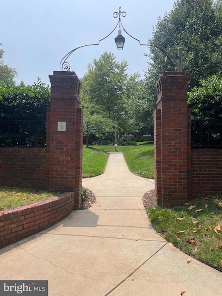 1744 N Rhodes St Unit 5310, Arlington, VA 22201