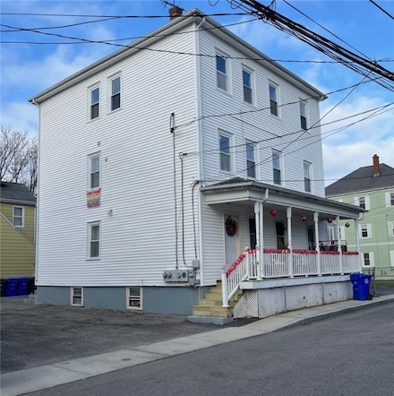 5 Ryan Ave Unit 3, Bristol, RI 02809
