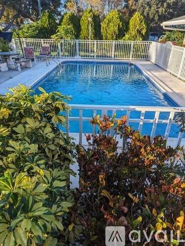 808 NE 8th St Unit 1, Hallandale Beach, FL 33009