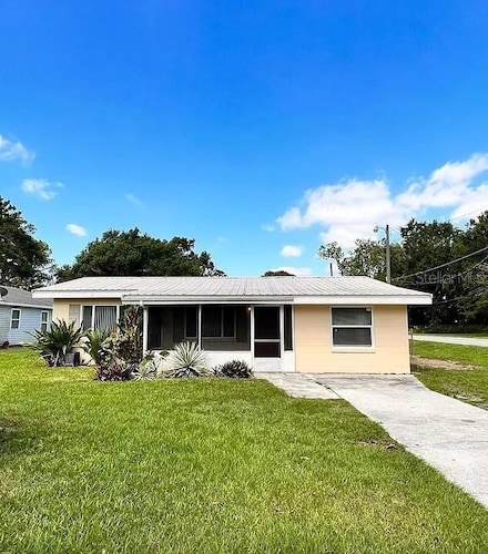 1595 28th St NW, Winter Haven, FL 33881