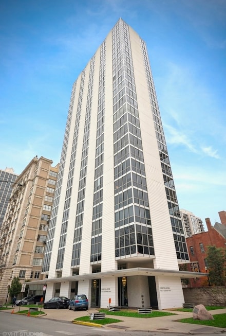 1555 N Dearborn Pkwy Unit 7E, Chicago, IL 60610